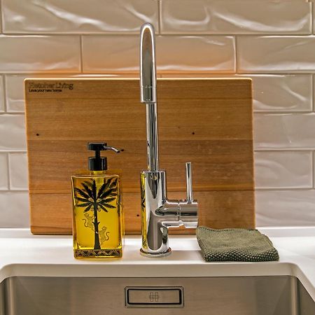 Funk In The City - Luxury Laneway Apartment With Single Garage Christchurch Eksteriør billede