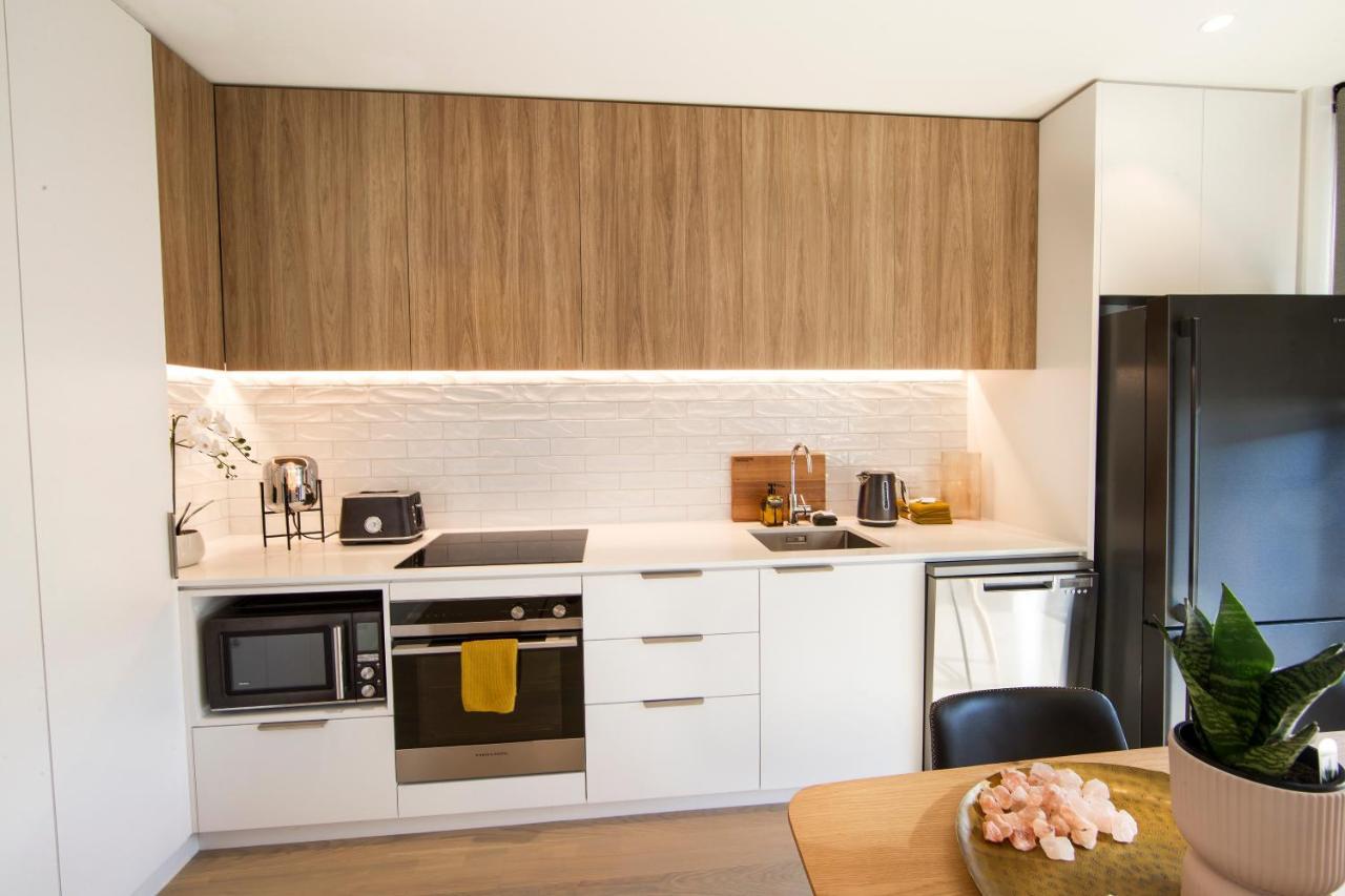 Funk In The City - Luxury Laneway Apartment With Single Garage Christchurch Eksteriør billede
